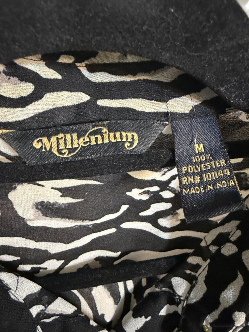 Millenium Patterned blouse - Picture 3 of 4